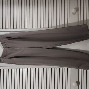 Aritzia Wilfred Effortless Pant - Size 6